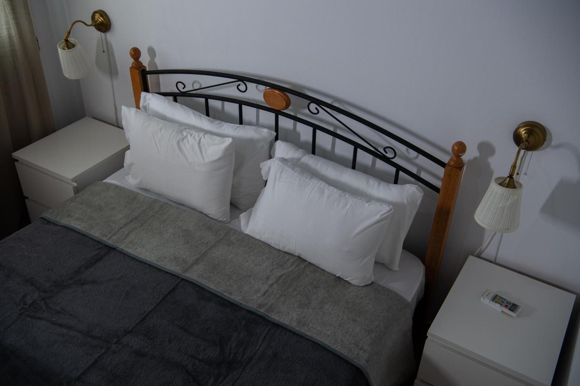 Path Latchi Beachfront Apartments Bagian luar foto