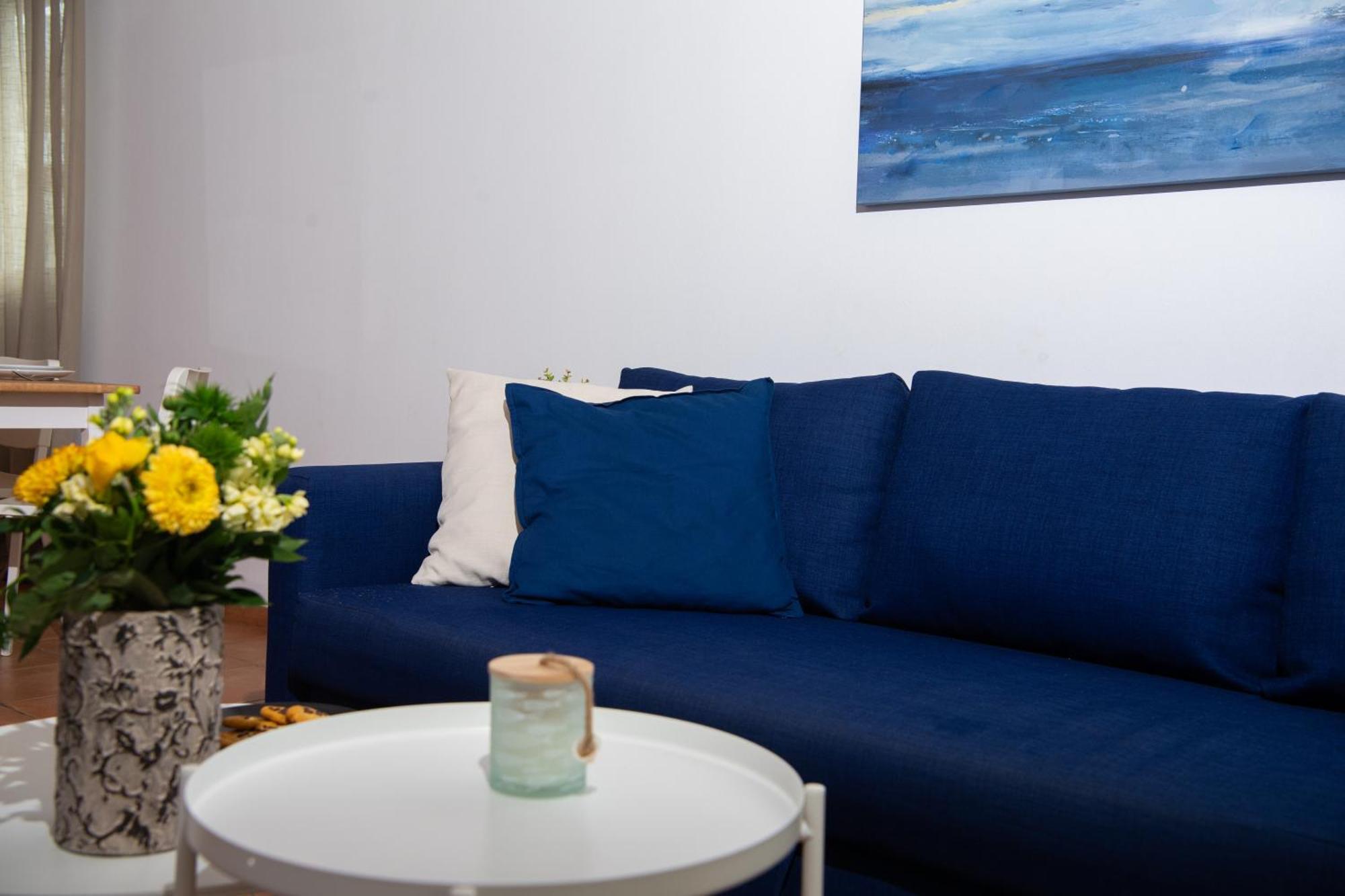 Path Latchi Beachfront Apartments Bagian luar foto