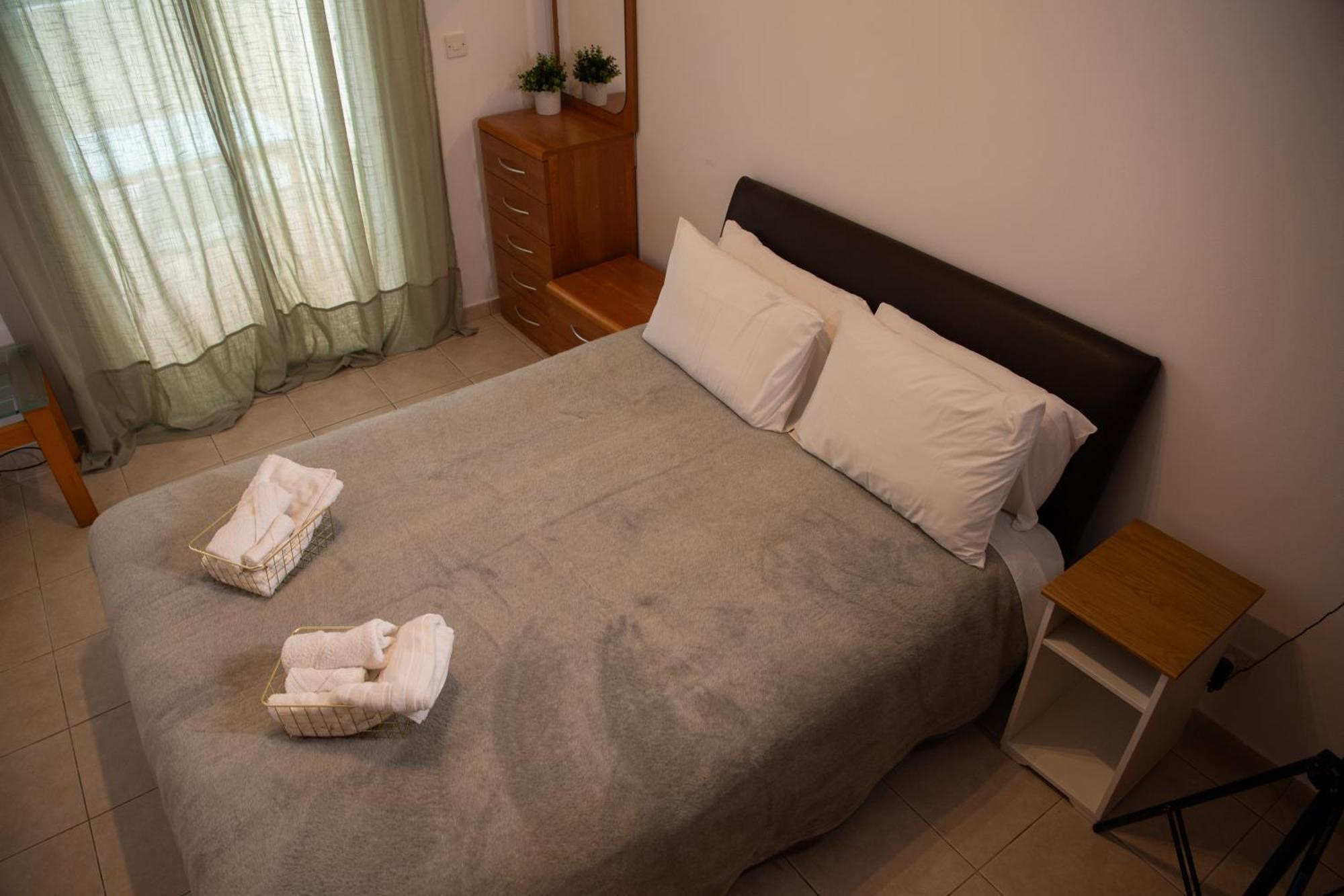 Path Latchi Beachfront Apartments Bagian luar foto