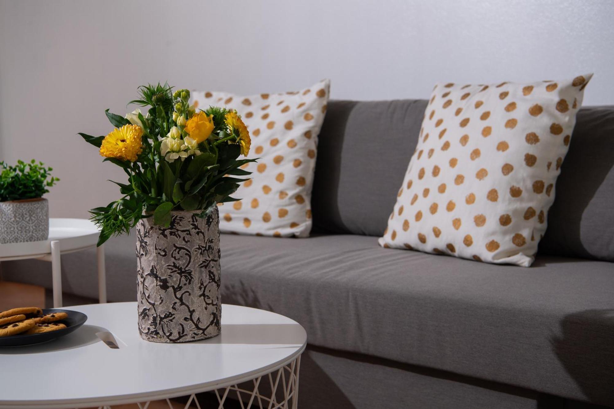 Path Latchi Beachfront Apartments Bagian luar foto
