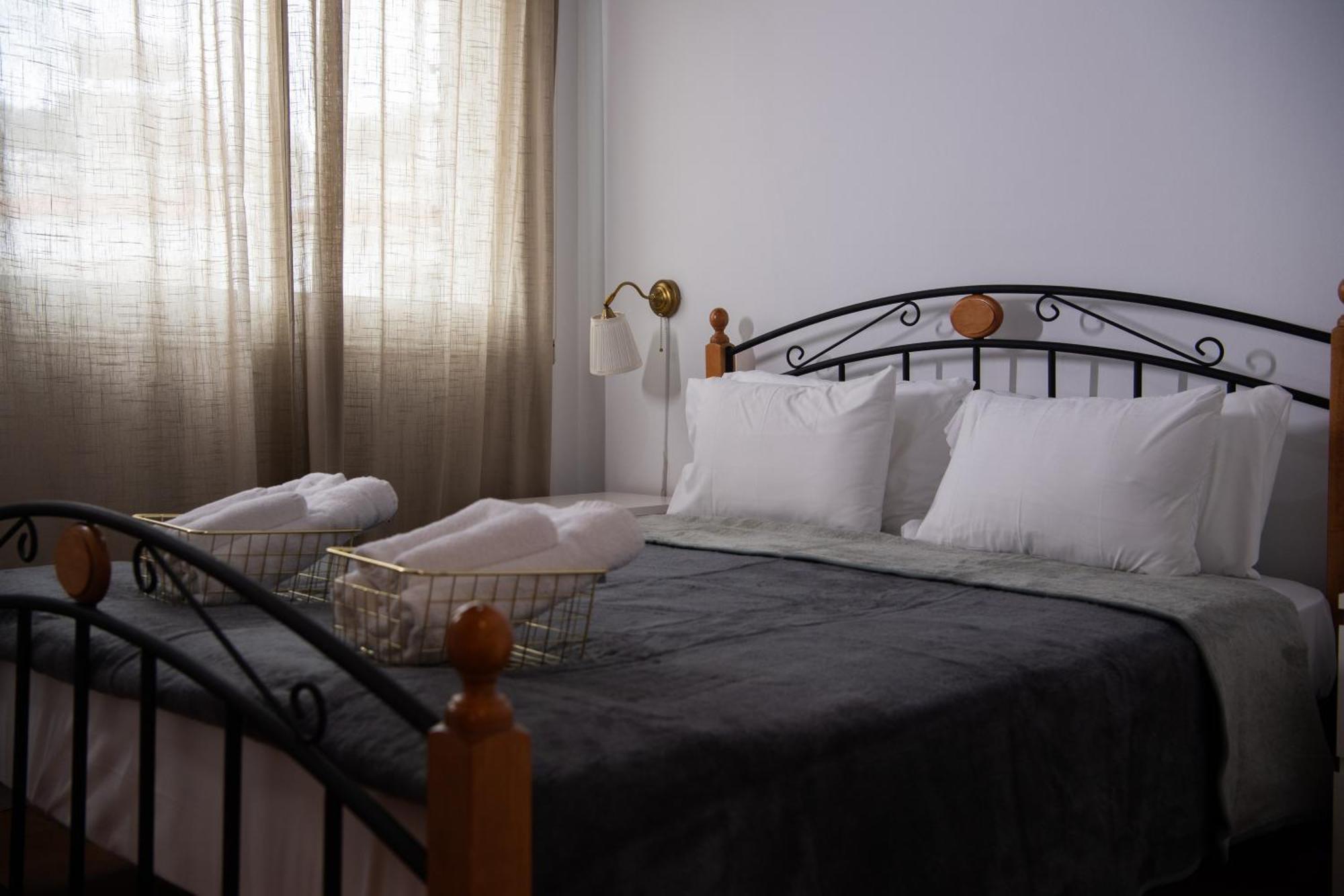 Path Latchi Beachfront Apartments Bagian luar foto