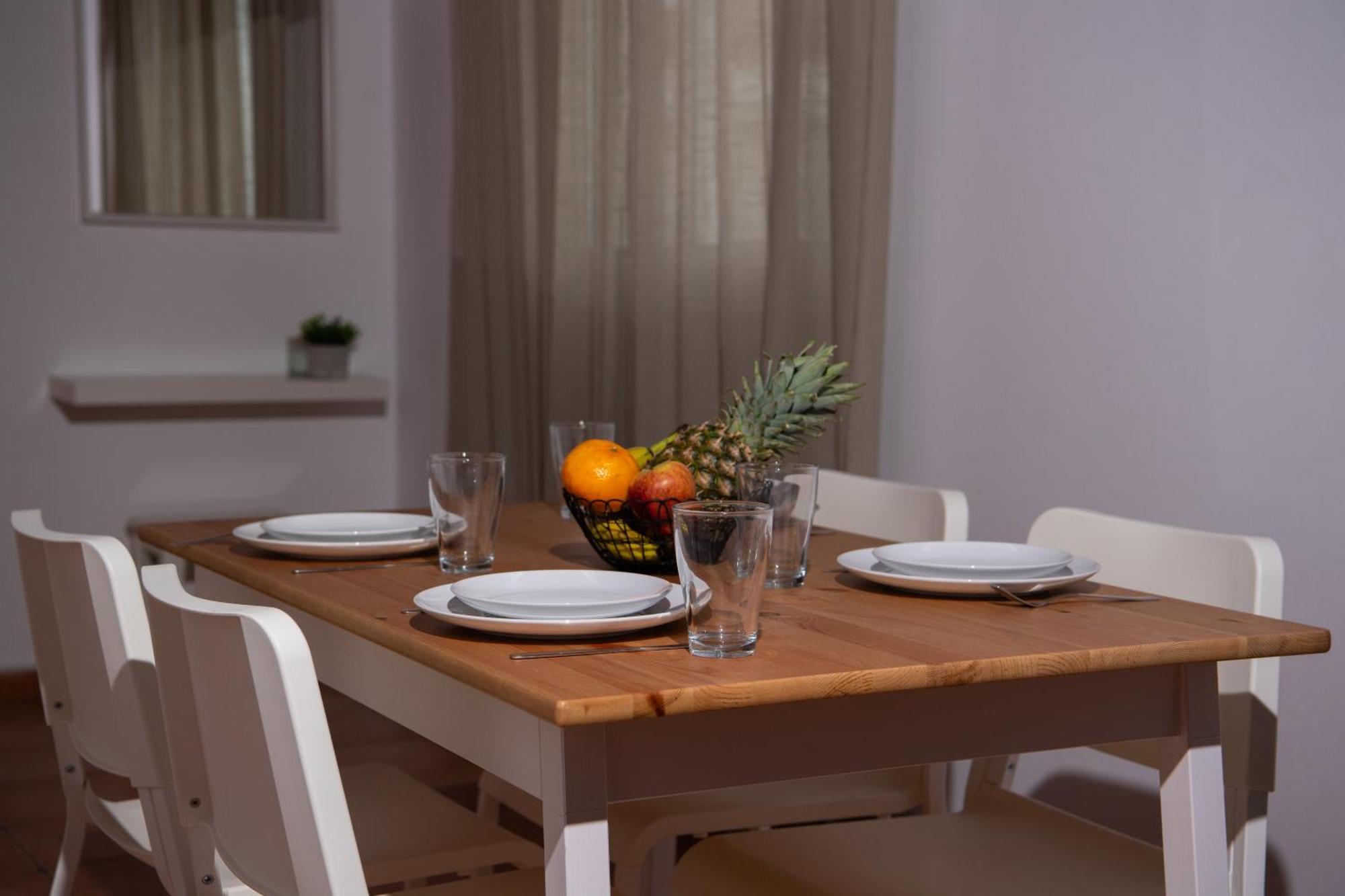 Path Latchi Beachfront Apartments Bagian luar foto
